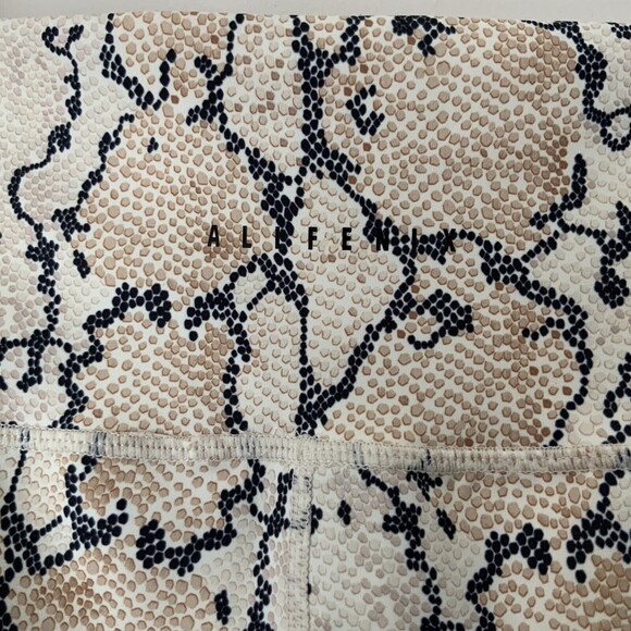 All Fenix Leggings S Neutral Python Print 7/8 Pull-on Active Athleisure - Picture 7 of 9